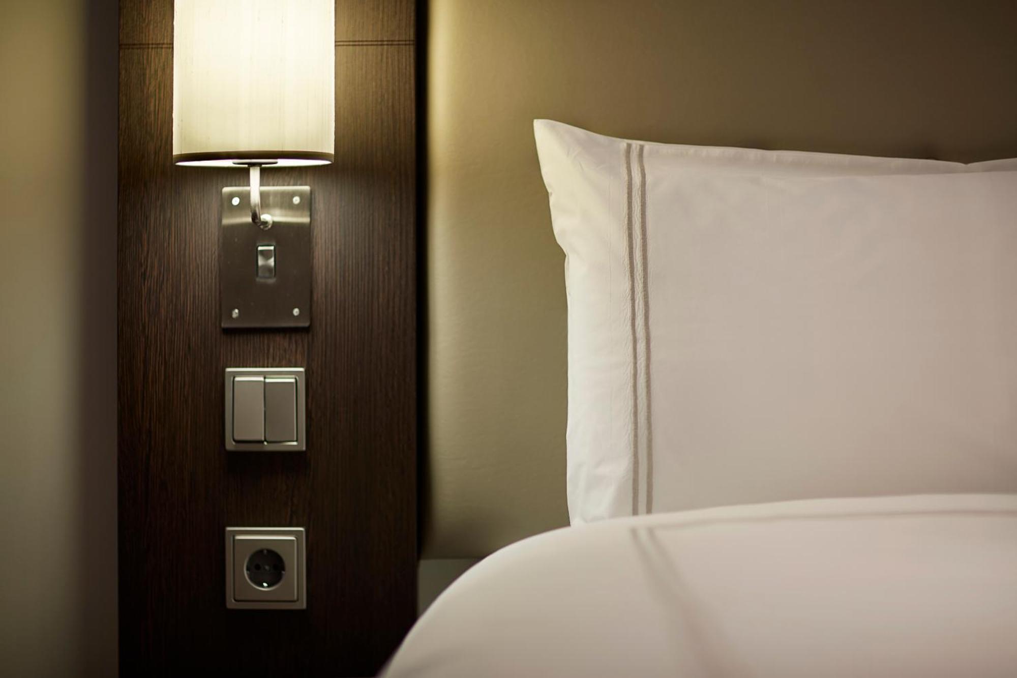 Premier Inn Nuernberg City Opernhaus Ngoại thất bức ảnh