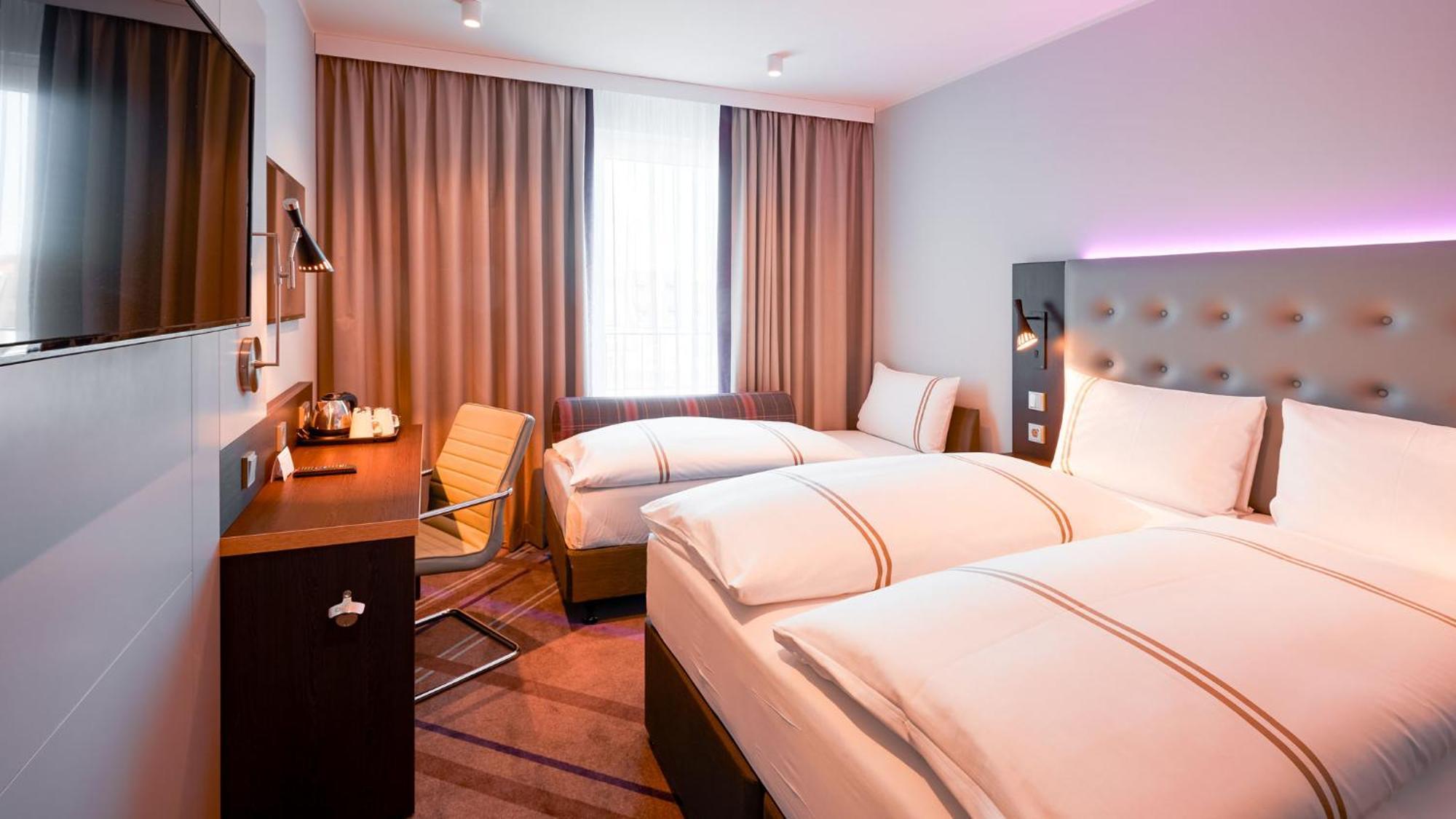 Premier Inn Nuernberg City Opernhaus Ngoại thất bức ảnh